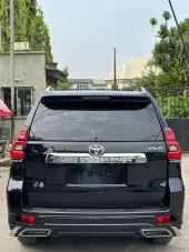 car Left Back