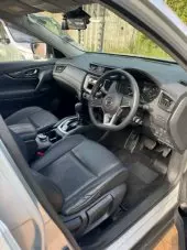 interiorFront