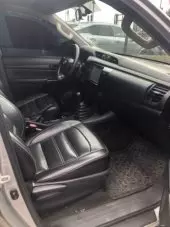 interiorFront