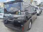 car Right Back