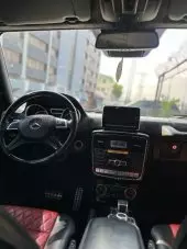 interiorFront