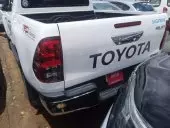 car Right Back