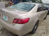 car Right Back