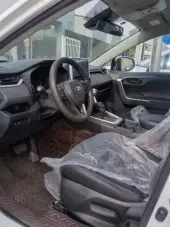 interiorFront