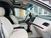 interiorFront