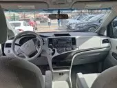 interiorFront