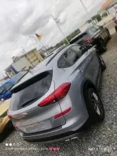 car Right Back