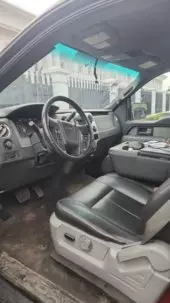 interiorFront