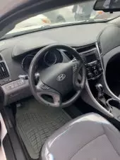 interiorFront