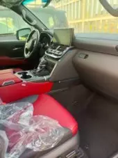 interiorFront