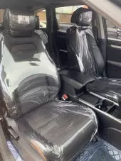 interiorFrontSeat