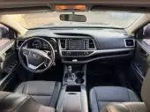 interiorFront