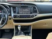 interiorFront