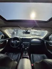 interiorFront