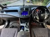 interiorFront