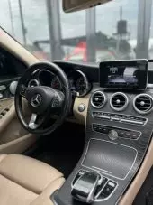 interiorFront
