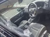 interiorFront