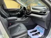 interiorFront
