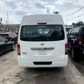 car Right Back