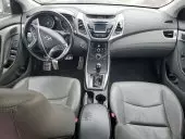 interiorFront