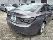 car Right Back