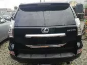 car Right Back