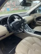 interiorFront