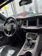 interiorFront