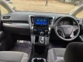interiorFront