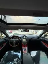 interiorFront