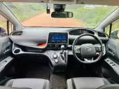 interiorFront