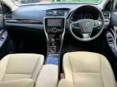 interiorFront