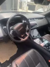 interiorFront