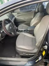 interiorFront