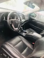 interiorFront