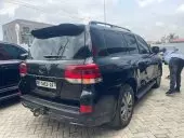 car Right Back
