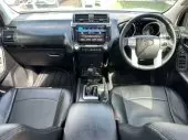 interiorFront