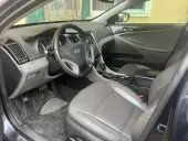 interiorFront