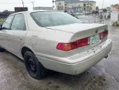 car Right Back
