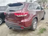 car Right Back