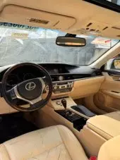 interiorFront