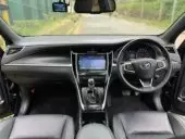 interiorFront