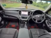 interiorFront