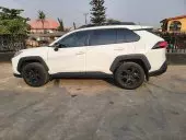 car Left