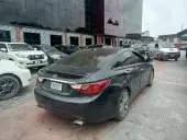 car Right Back