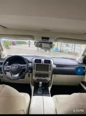 interiorFront