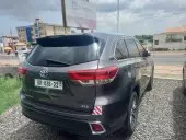 car Right Back