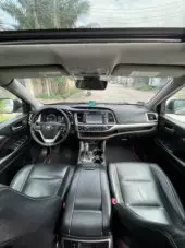 interiorFront