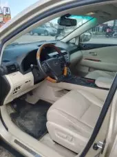 interiorFront
