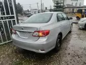 car Right Back